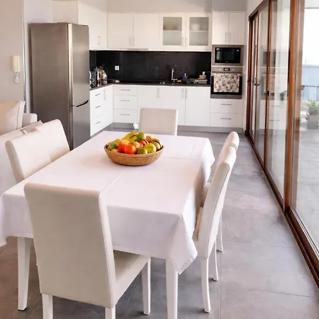 O Pomar With Optional Heated Pool וילה