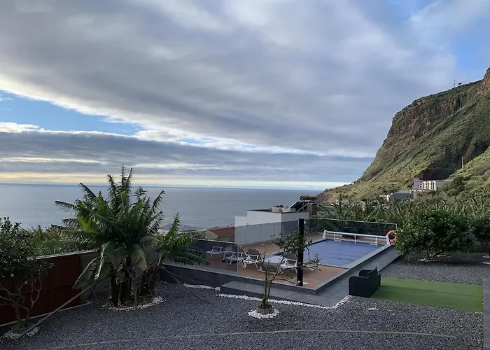 فيلة O Pomar With Optional Heated Pool بول دو مار