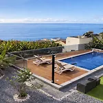 Vila O Pomar With Optional Heated Pool Paul do Mar (Madeira)