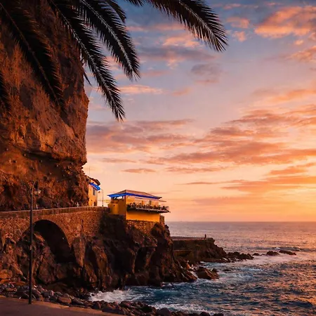 O Pomar With Optional Heated Pool Paul do Mar (Madeira)