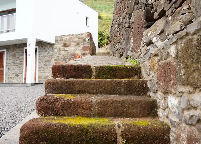 O Pomar With Optional Heated Pool Villa